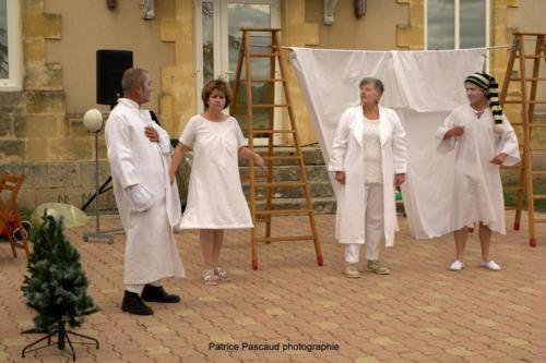 Troupe de Théâtre Les Sans Scène Fixe, pièce Le Barbouillé au Festival Aux 1ères Loges - Les Loges Virelart'daise 14