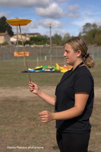 Atelier de cirque de Oustiti Circus au Festival Musica Vir'live de Virelade 2