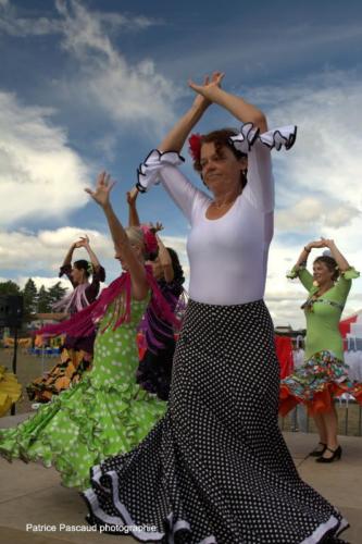 Démonstration de danse Sévillanes proposée par l'association Avirbol au Festival Musica Vir'live à Virelade 16