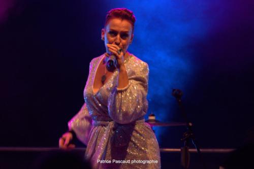 Chanteuse de Madame Rouge - Festival Musica Vir'Live - Virelade - Les Loges Virelart'daise
