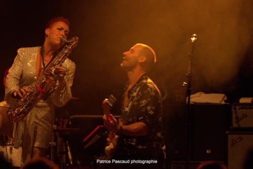 Emilie au saxo et Gaby - Madame Rouge - Festival Musica Vir'Live - Virelade - Les Loges Virelart'daise