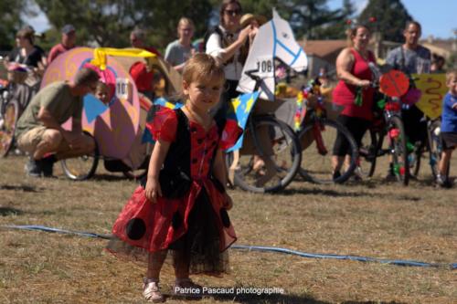 Défilé Custo Cyclo - Vélos fleuris - au festival Musica Vir'live à Virelade 20