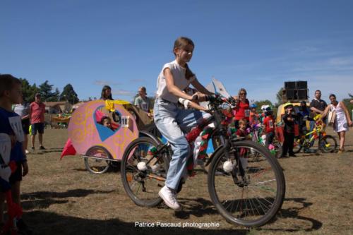 Défilé Custo Cyclo - Vélos fleuris - au festival Musica Vir'live à Virelade 27