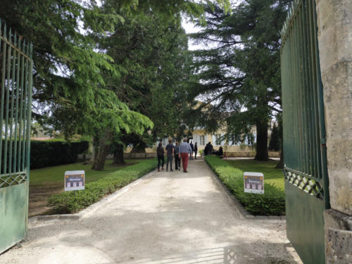 Entrée de la demeure à Virelade - Rencontre de l'Artisanat d'Art - Les Loges Virelart'daise